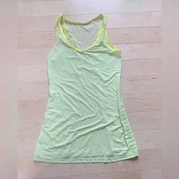 Lulululemon Tank Tops 4-6 - Picture 4 of 13